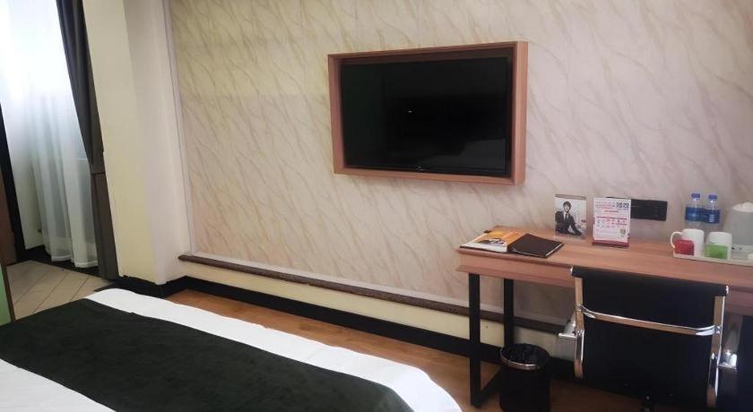 Greentree Inn Xuzhou South Minzhu Road Bagian luar foto